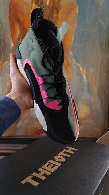 Nike React Frenzy Size 9 9.5 11.5 Sage Olive Black Green Pink CN0842 300