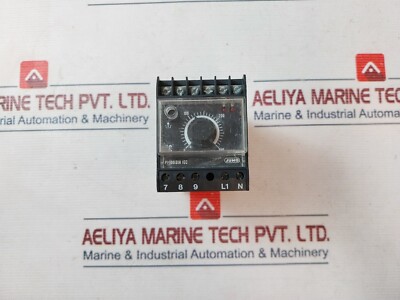 Jumo 701130/0253-001-06/205,245,062 STB ''O'' Temperature Limiter 2A, 230VAC-Ohm