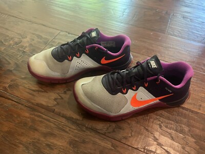 Nike Womens Size 7 Metcon 2 821913-002 White Purple Running Shoes Sneaker, B#14