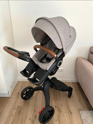 Stokke Xplory Kombikinderwagen & Sportwagen grau/schwarz Sonnendach