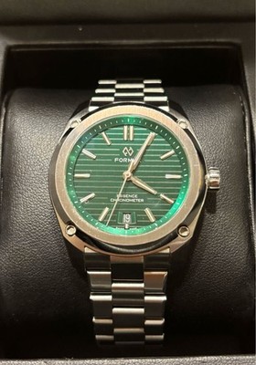 FORMEX Essence 39 Chronometer Green Dial Automatic Date SS Box Papers