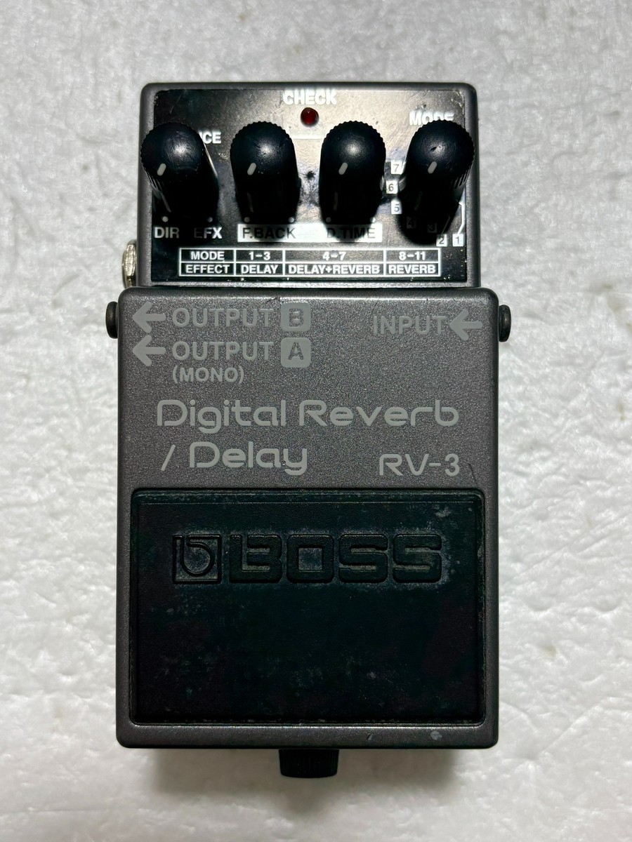 Boss RV-3 Digital Reverb Delay Guitar Effect Pedal Used from Japan