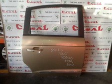 Porte arrière et accessoires Ssangyong RODIUS