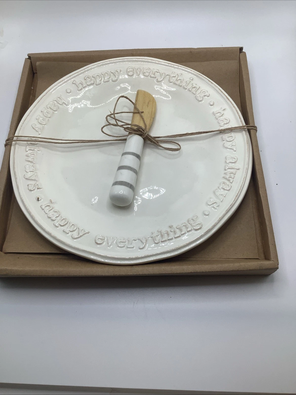 Mud Pie Cream Happy Everything Cheese Serving Plate Wood Spreader Knife New