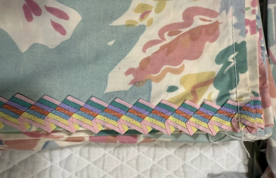 Collar Campbell Juego de Sábanas Años 90 Reina Breve Encuentro BOHO Pastel Abstracto Floral Foto 2 de 4