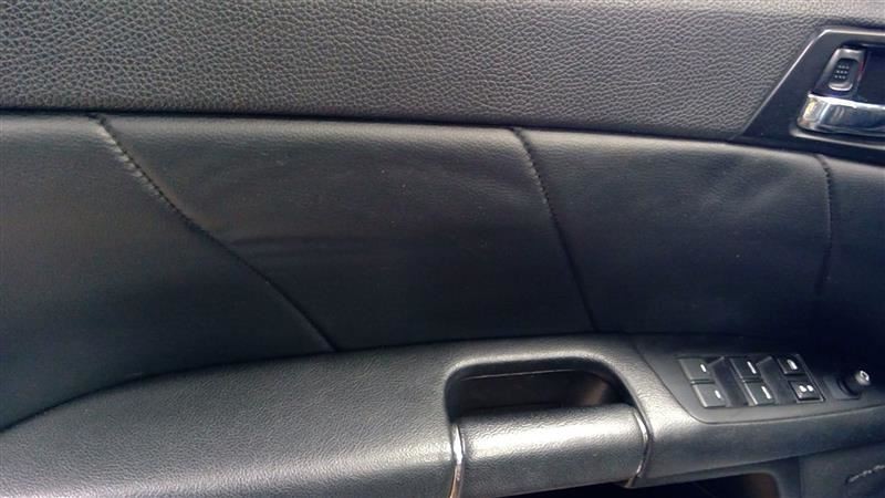 2011 11 Suzuki Kizashi Interior Door Trim Panel Driver Left Front