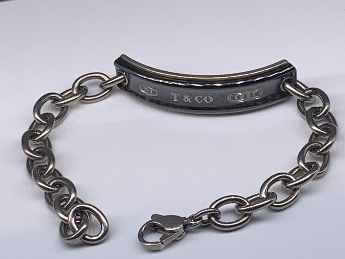 Tiffany & Co. Titanium Link 1837 ID Link Bracelet 8.5 Tiffany & Co. Titanium Link 1837 ID Link Bracelet 8.5