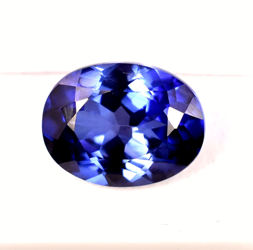 Pierre précieuse certifiée coupe radiante saphir bleu birman naturel 5