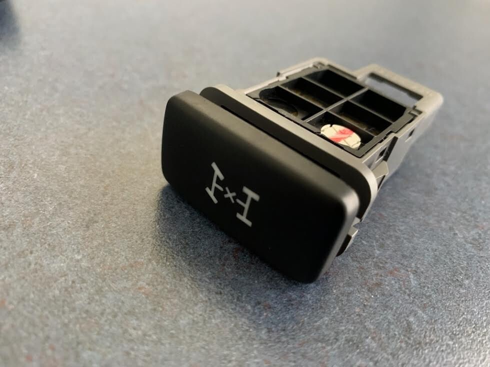 03-07 Toyota 4runner DAC Downhill Assist Control Switch