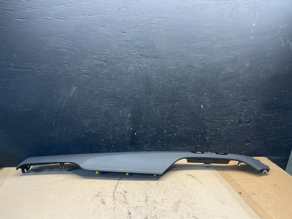 2018 to 2020 Hyundai ELantra GT Dash Trim Bezel Indicator 84790-G3AB0 N7440 - Image 3 of 4