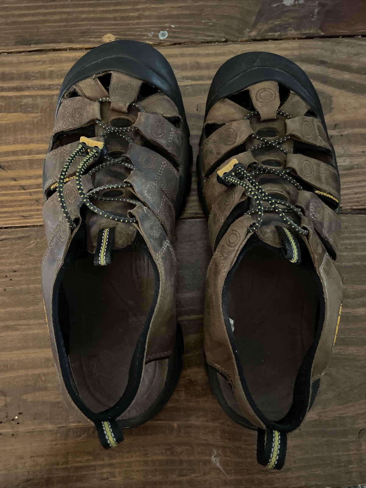 Sandalo sportivo uomo Keen Newport 1001870 impermeabile in pelle misura 11 5