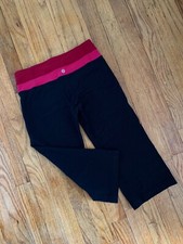Lululemon Athletica Crop Pants Yoga Pants Athletic Black Yogis Pink Waist Sz 4  