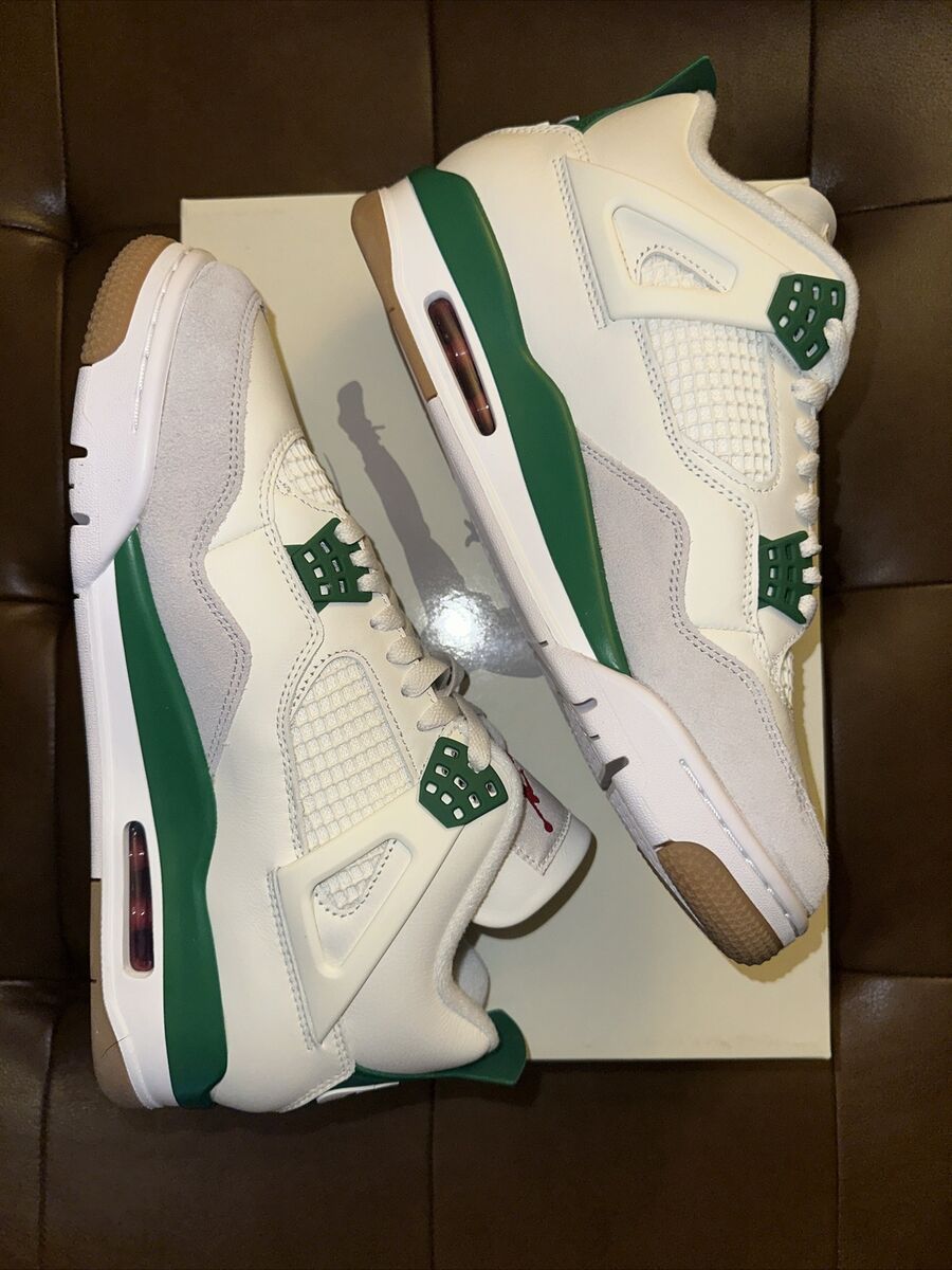 Air Jordan 4 Retro SP x Nike SB Mid Pine Green DR5415 103 Air Jordan 4 Retro SP x Nike SB Mid Pine Green DR5415 103