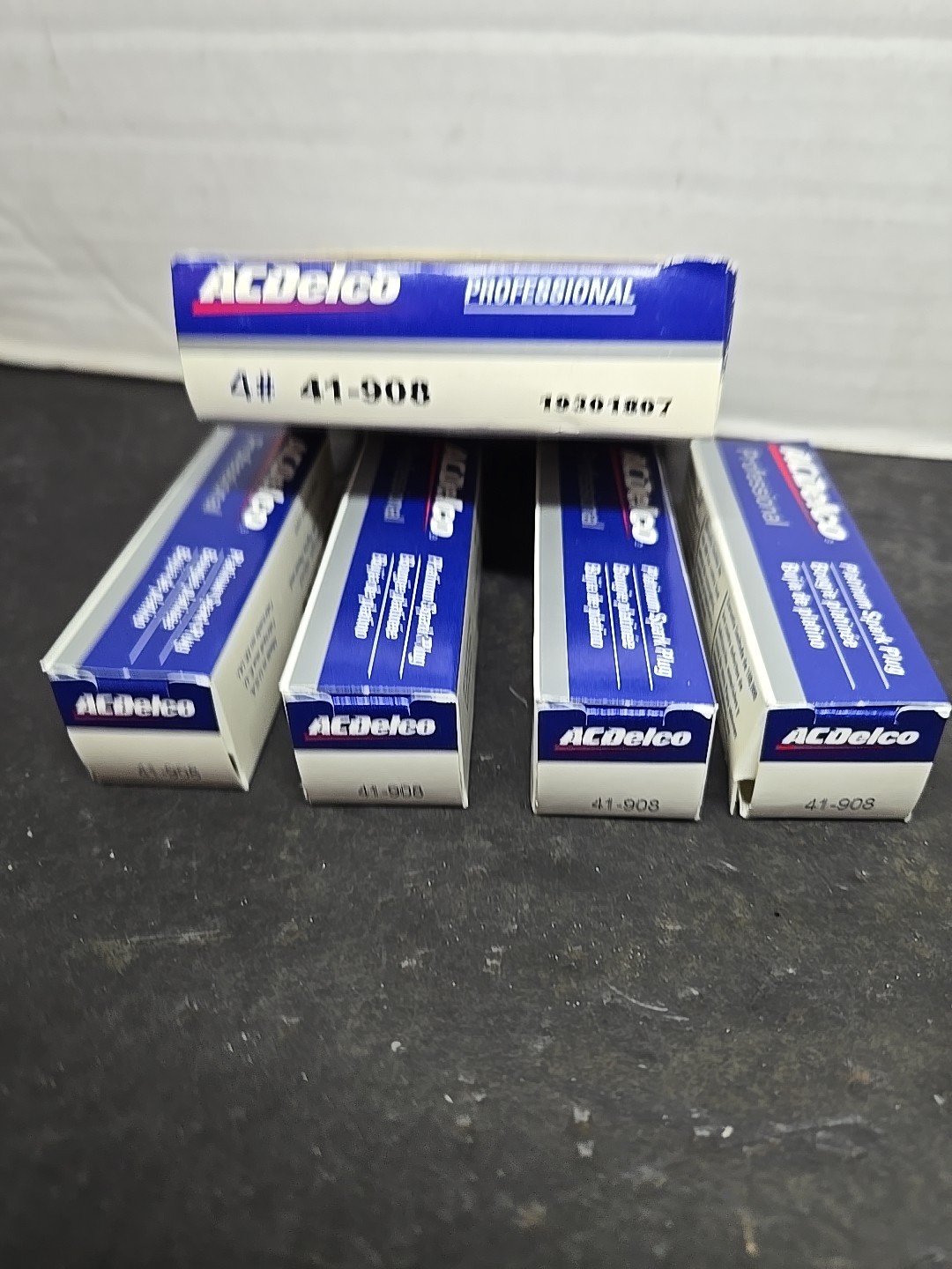 ACDelco Double Platinum Spark Plug: Long-Lasting Performance  Durability41-908