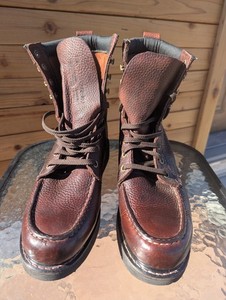 Fin Feather Boots | eBay display picture 1