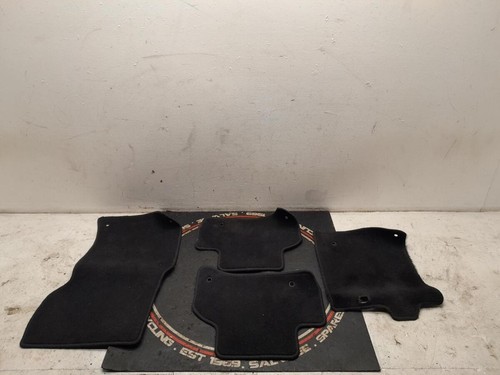 Jaguar Xe 2016 Set Of 4 Floor Mats - Drivers Has Small Hole