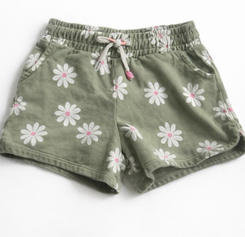 Cat & Jack Girls Size 8 Green Floral Sweat Shorts Drawstring Pockets