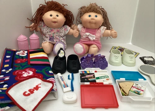 VTG Crimp N Curl Cabbage Patch Kid Lot Of 2 Dolls w/Accessories Shoes lunch