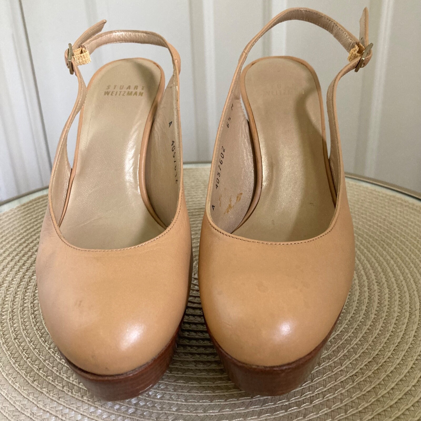 Stuart Weitzman Platform slingback pump closed to… - image 4