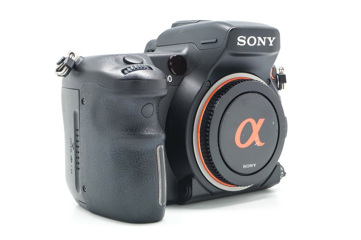 Sony Alpha A700 A Mount Digital Camera Body