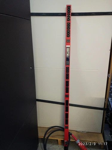 Raritan PX3-1703-V2-K1 - Rack Power Distribution Unit - red