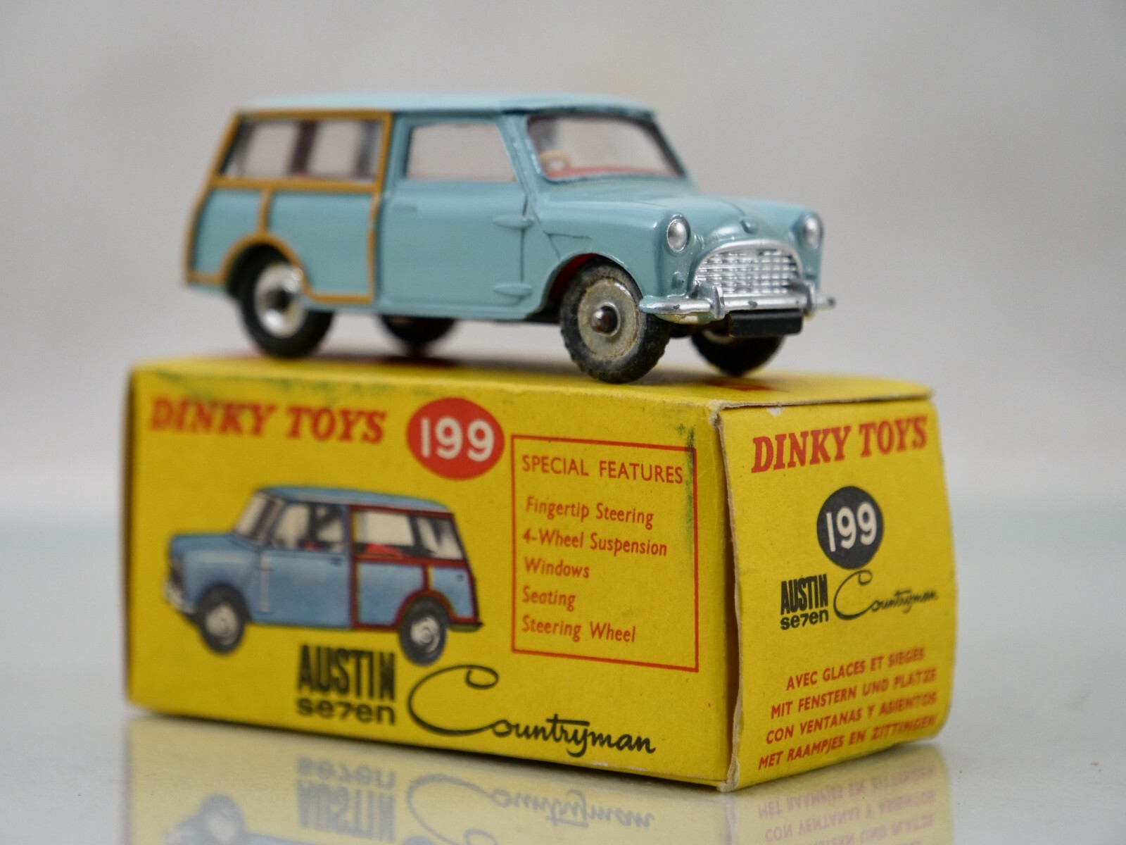 Dinky 199, Austin 7 Countryman - Free Price Guide & Review