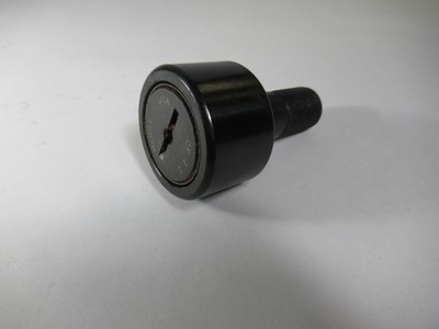 McGill CF-2S Cam Follower Stud Type 2'' Roller Diameter 1-1/4'' W NOP