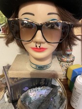 Vintage Ellen Tracy Sunglasses mod. B83 75 1 Black Made in Italy SCRATCHES