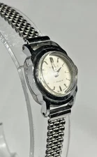 vintage Olma 5720 Swiss made 17 jewels 1950's mechanical ladies' wristwatch
