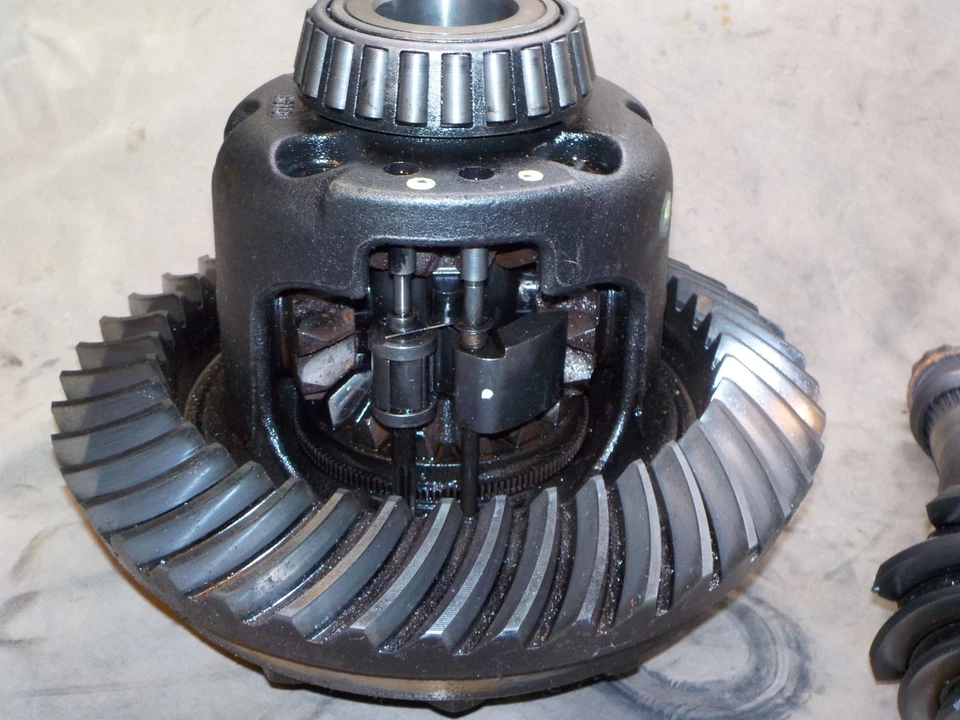 01-10 Chevy Silverado 2500 HD AAM 11.5 G80 diferencial de bloqueo con 3.73 marchas Foto 2 de 4