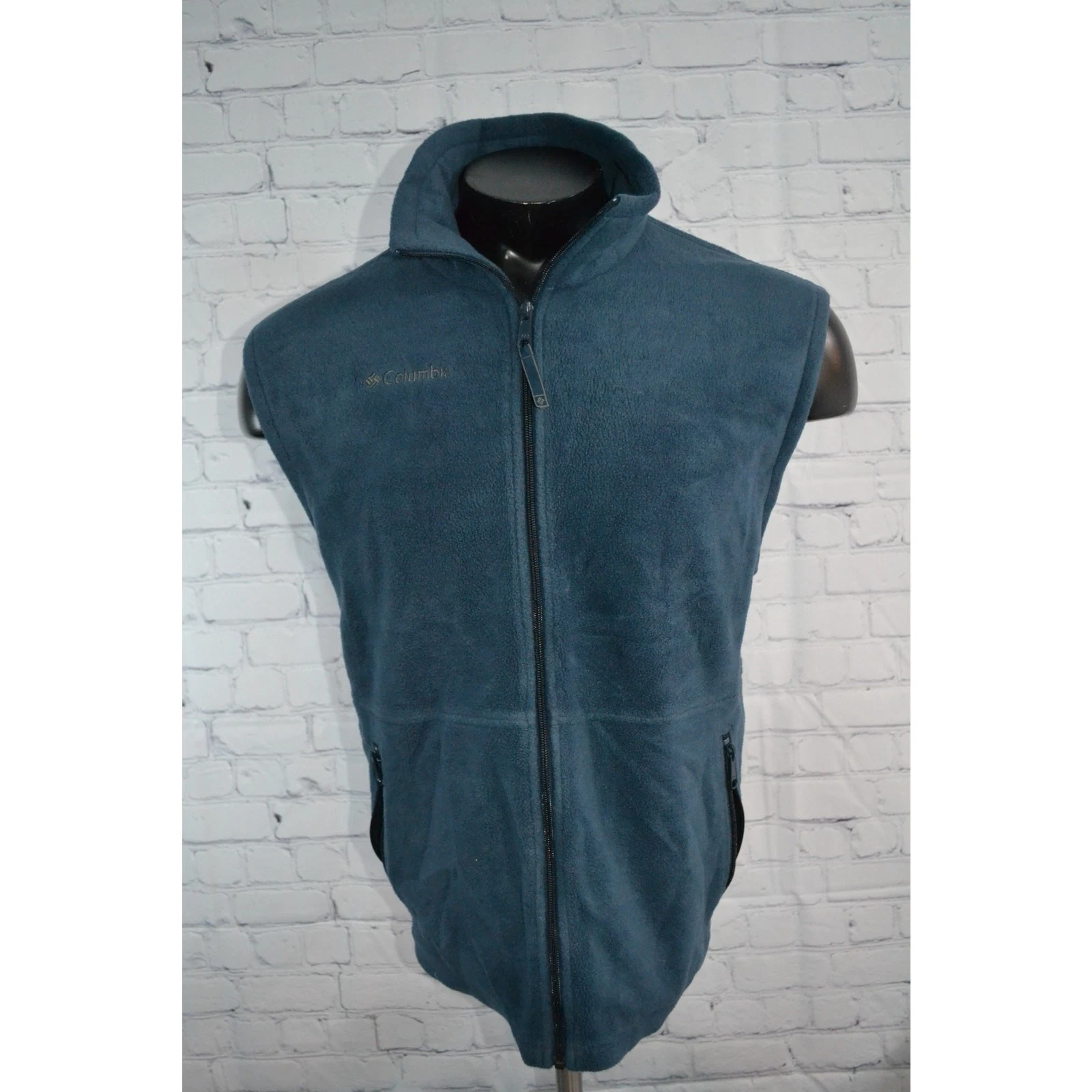 48190 Columbia Fleece Jacket Vest Mens Size Large Camping Hiking Blue Polyester