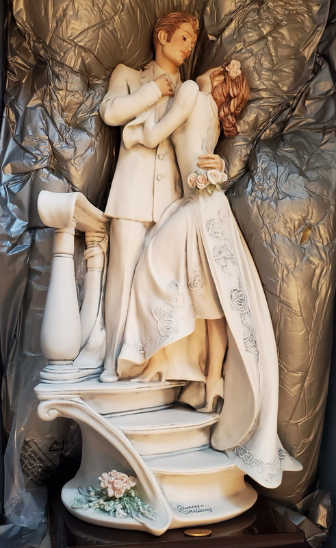 Giuseppe Armani Florence Bride & Groom Wedding Porcelain Figurine Boxed 1973