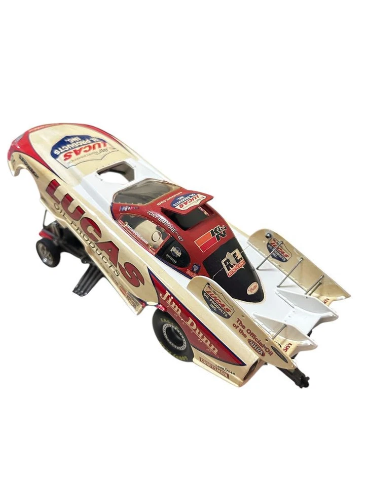 NHRA Funny Car 1/24 scale 2006 Lucas Oil Diecast Jim Dann Chevrolet Monte Carlo - Изображение 4 из 4