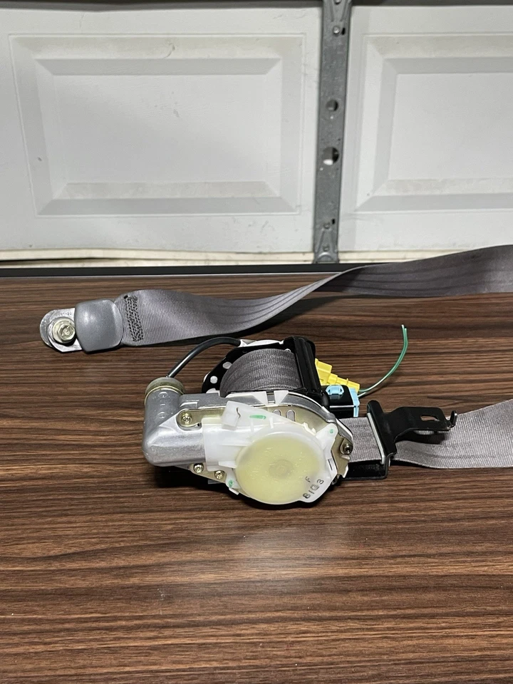 1999 2000 2001 99 00 01 Honda CR-V CRV CINTURÓN DE SEGURIDAD DELANTERO IZQUIERDO LADO DEL CONDUCTOR OEM Foto 4 de 4