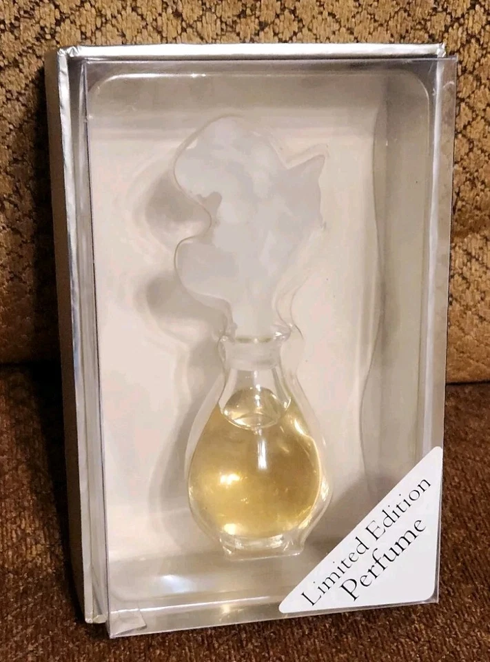 Perfume para mujer Jessica McClintock Lily Stopper. 5 oz / 15 ml nuevo en caja Foto 3 de 4
