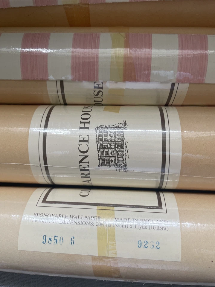 Papel tapiz vintage Clarence House a rayas rosas y blancas Foto 2 de 3