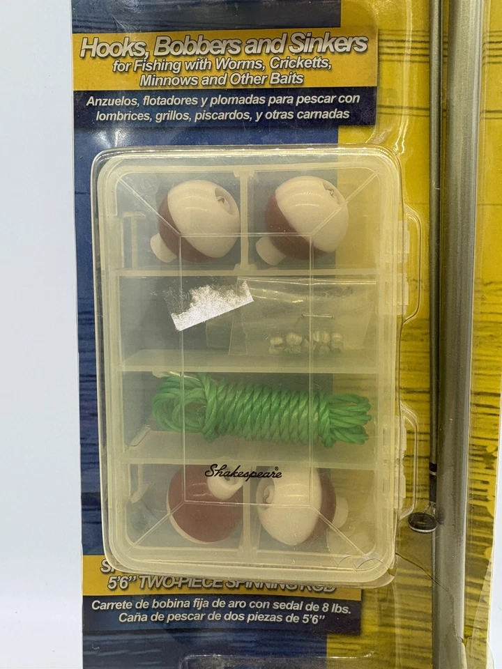 Kit de pesca completo sellado Shakespeare caña giratoria y carrete aparejos ganchos señuelos Foto 4 de 4