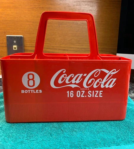 Vintage Coke Coca Cola 8 Pack 16oz Half Quart Pint Plastic Carrier Bottle Holder