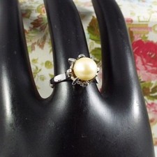 Vintage Sterling silver Elegant Pearl Flower ring sz 6 1/4