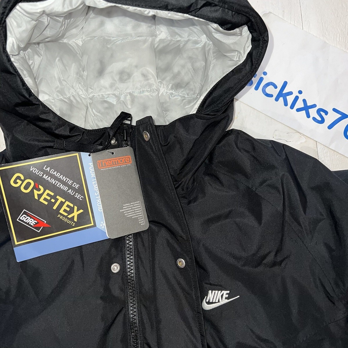 Nike Sportswear Storm-Fit ADV Windrunner Gore-Tex Jacket