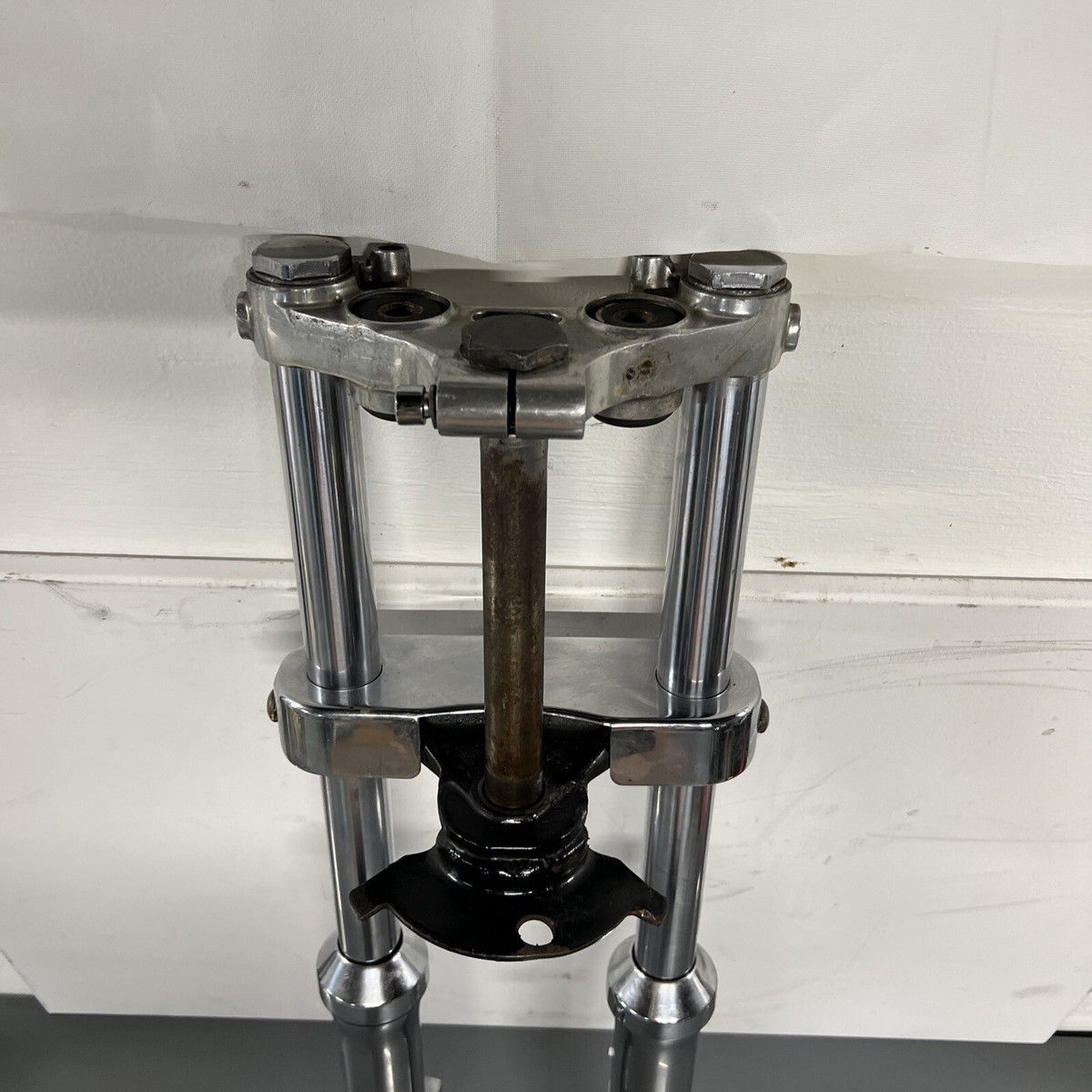 Harley-Davidson FXR Liberty Chrome 35mm Front End Complete OEM