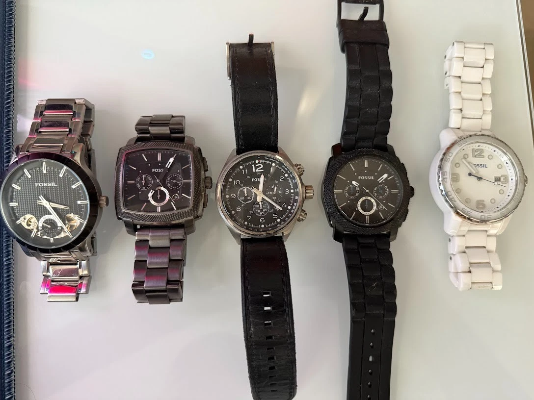 Lot 35+ Watches Parts/Repair ALL Metal Timex Relic Fossil Pulsar Guess DNKY Lot 35+ watches parts/repair - Gem main image 4