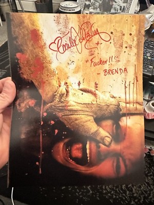 Emilie de Ravin signed Autogrammfoto - Horror - The Hills Have Eyes - LOST