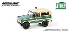 1967 FORD BRONCO "SMOKEY BEAR" GREEN & CREAM 1/18 DIECAST BY GREENLIGHT 19143