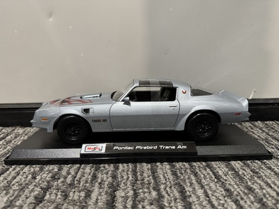 #ad Maisto 1:18 Diecast Special Edition Pontiac Firebird Trans Am GREY NEW IN BOX $34.99