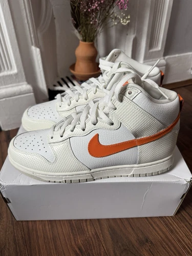 NIKE UK 7.5 Donna Dunk High 'Bianco Magma Arancione'