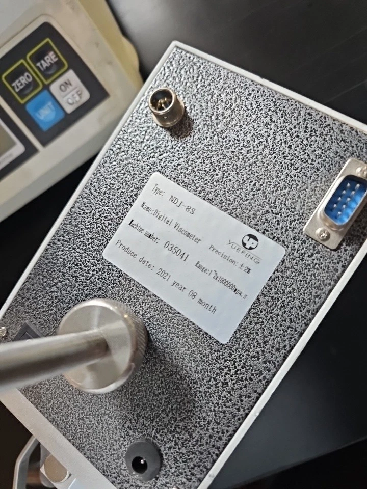 Viscosímetro digital Foto 2 de 4