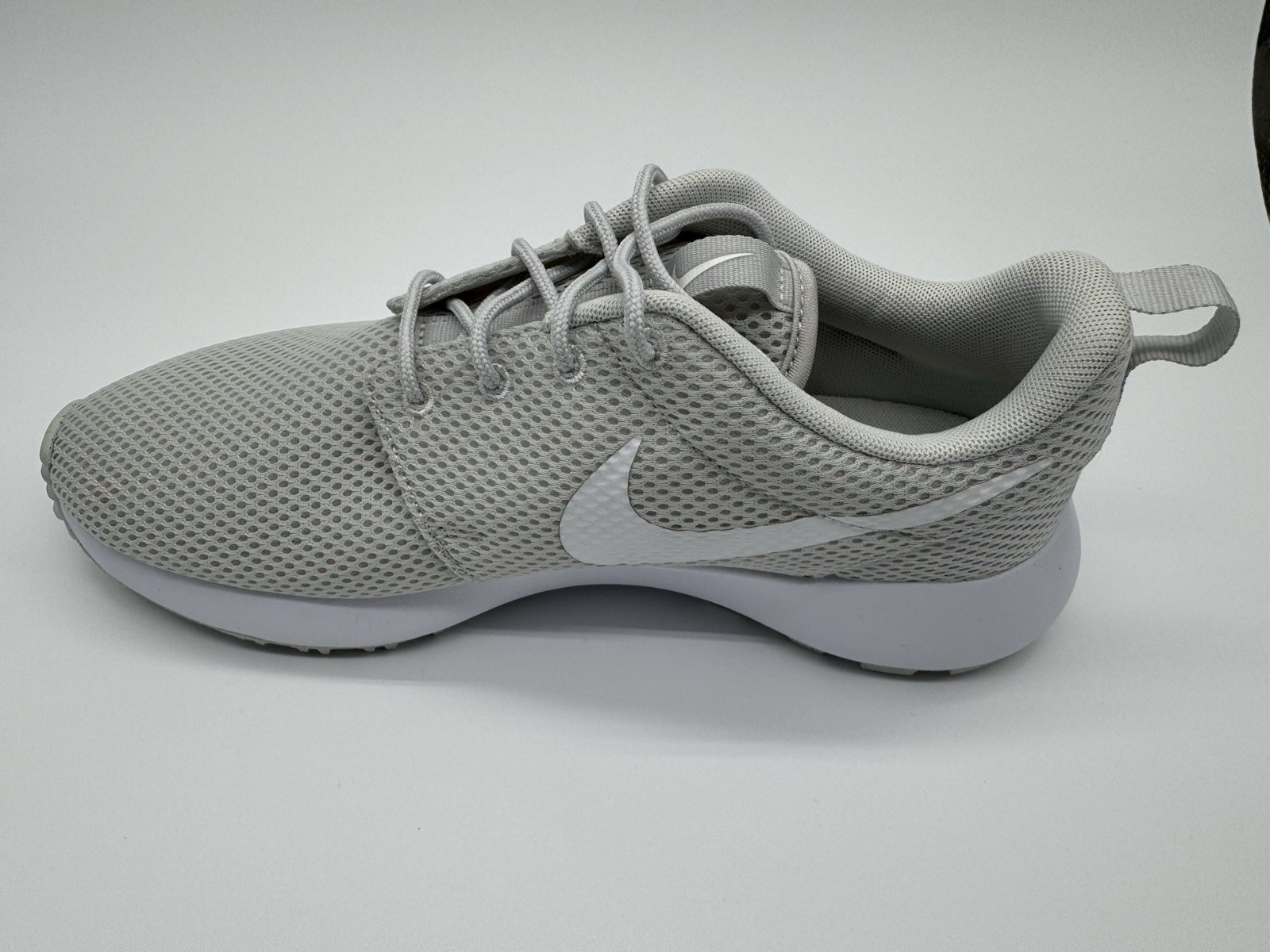 Nike Gray Mesh Lightweight Lace Up Running Sneakers with Recycled Content thumbnail 4