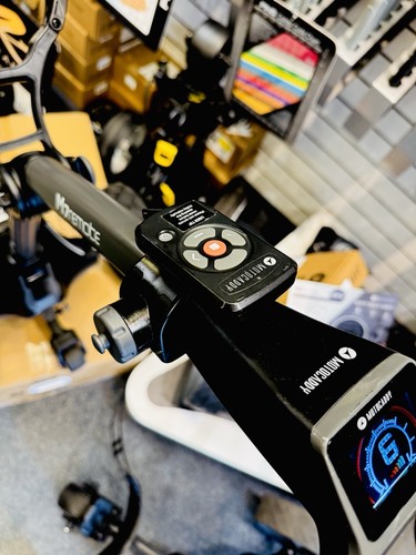MOTOCADDY M7 REMOTE ELECTRIC GOLF TROLLEY UMBRELLA HOLDER 24 HOUR DELIVERY!!!! - Picture 15 of 20
