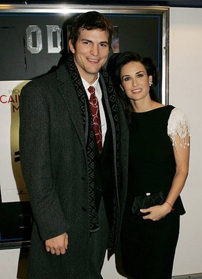 Ashton Kutcher Demi Moore UK charity premiere of Flawless at the O- Old Photo 4